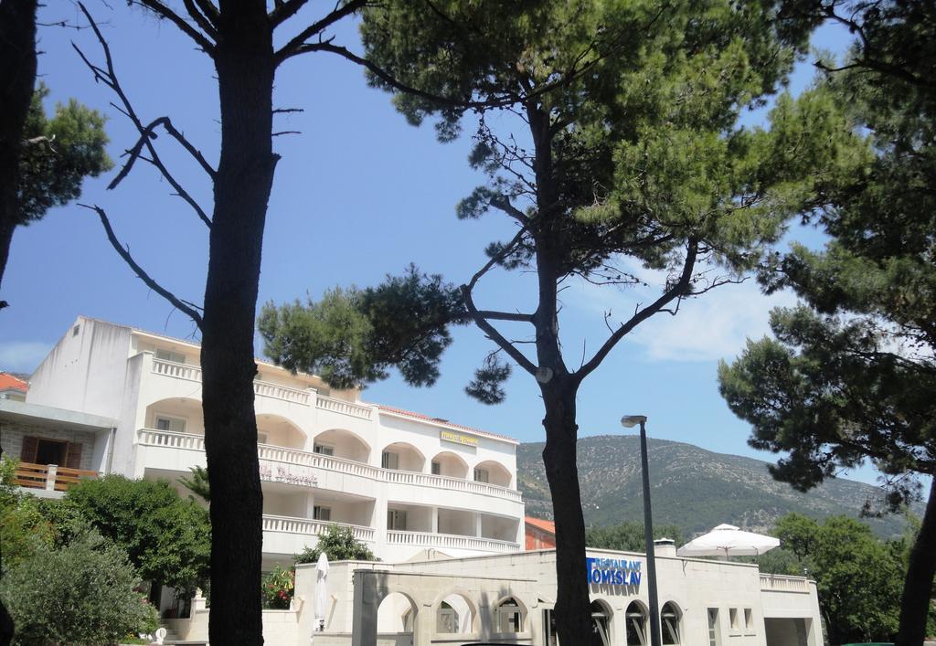 Villa Daniela Бол Екстер'єр фото
