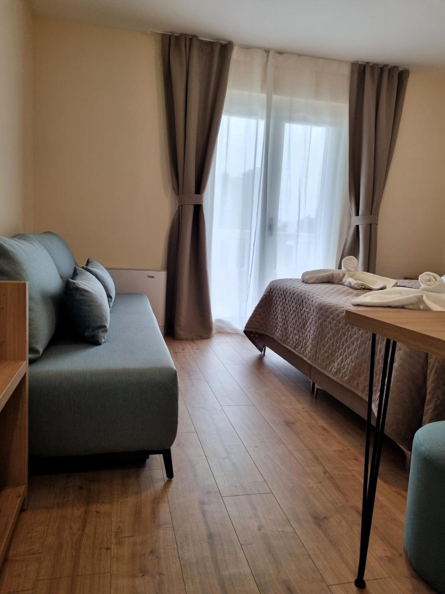 Villa Daniela Бол Екстер'єр фото